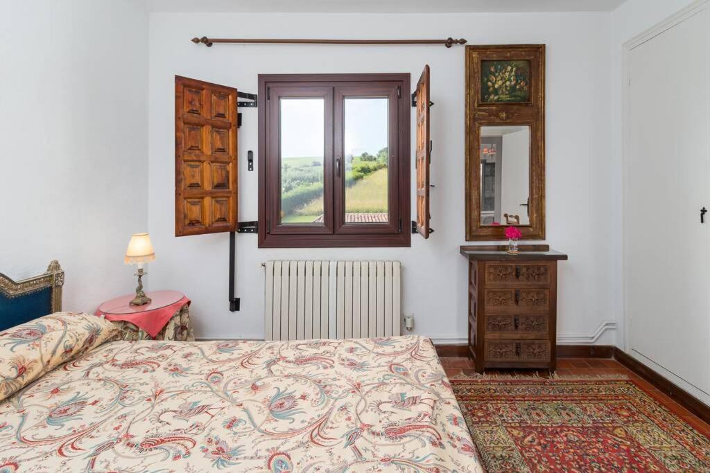 Villa ¡Nuevo! Espectacular casona a 50 metros de la Colegiata Santillana del Mar Exterior foto