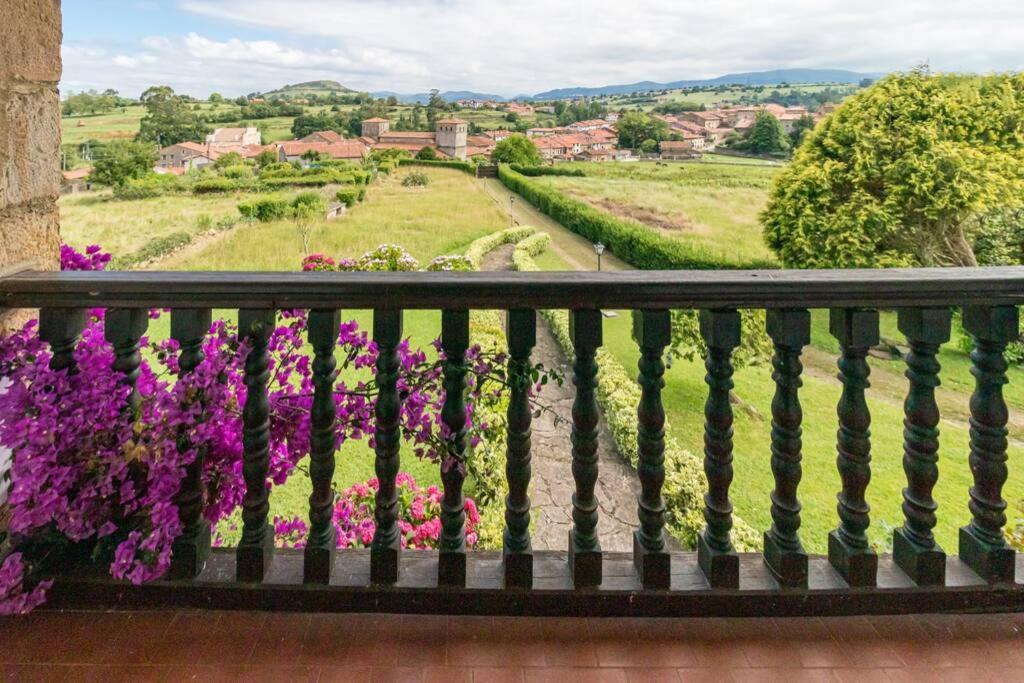 Villa ¡Nuevo! Espectacular casona a 50 metros de la Colegiata Santillana del Mar Exterior foto
